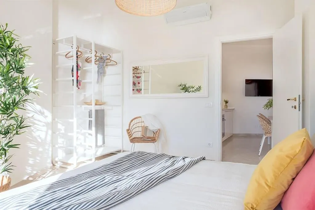 Vayadu Etoile House Apartment Ospedaletti Italy